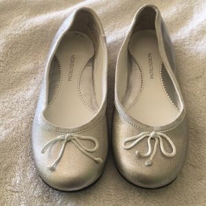 Nordstrom toddler girls size 11